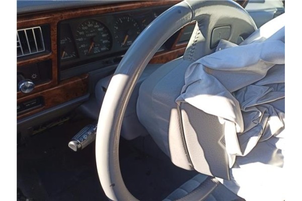 Recambio de volante para chrysler saratoga 3.0 le referencia OEM IAM 364759  