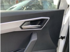 Recambio de manilla int. puerta delantero izquierda para seat ibiza (kj1) 1.0 fr referencia OEM IAM 6F0837113  