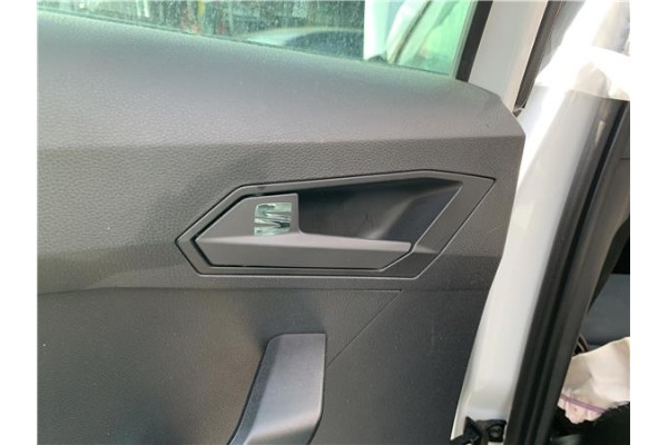 Recambio de manilla int. puerta trasero izquierda para seat ibiza (kj1) 1.0 fr referencia OEM IAM 6F0837113A  