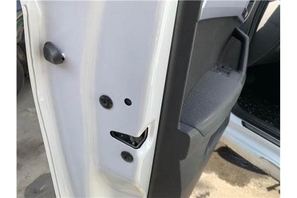 Recambio de cierre electromagnetico delantero izquierdo para seat ibiza (kj1) 1.0 fr referencia OEM IAM 10B837015B  