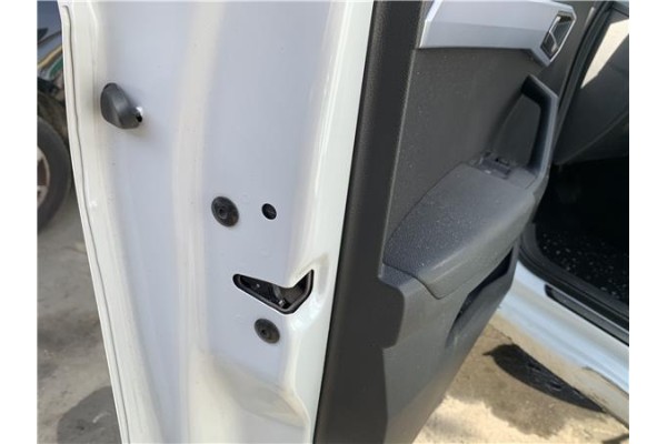 Recambio de cierre electromagnetico trasero izquierdo para seat ibiza (kj1) 1.0 fr referencia OEM IAM 10A839015B  