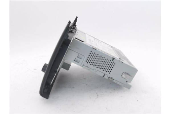 Recambio de autoradio para volkswagen polo v (6c1) 1.4 advance bmt referencia OEM IAM 6C0035869D  