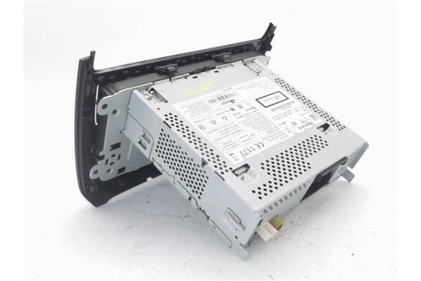 Recambio de autoradio para volkswagen polo v (6c1) 1.4 advance bmt referencia OEM IAM 6C0035869D  