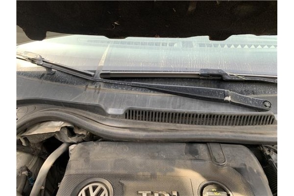 Recambio de brazo limpiaparabrisas delantero derecho para volkswagen polo v (6c1) 1.4 advance bmt referencia OEM IAM 6R1955410A 