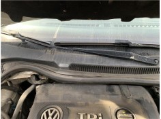 Recambio de brazo limpiaparabrisas delantero derecho para volkswagen polo v (6c1) 1.4 advance bmt referencia OEM IAM 6R1955410A 