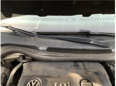 Recambio de brazo limpiaparabrisas delantero derecho para volkswagen polo v (6c1) 1.4 advance bmt referencia OEM IAM 6R1955410A 