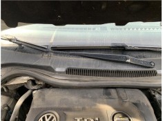 Recambio de brazo limpiaparabrisas delantero derecho para volkswagen polo v (6c1) 1.4 advance bmt referencia OEM IAM 6R1955410A 