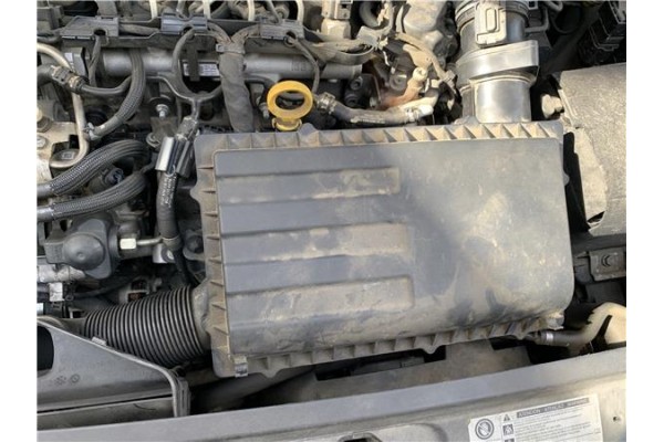 Recambio de carcasa filtro aire para volkswagen polo v (6c1) 1.4 advance bmt referencia OEM IAM 6C0129607L  