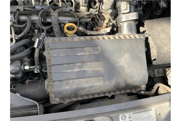 Recambio de carcasa filtro aire para volkswagen polo v (6c1) 1.4 advance bmt referencia OEM IAM 6C0129607L  