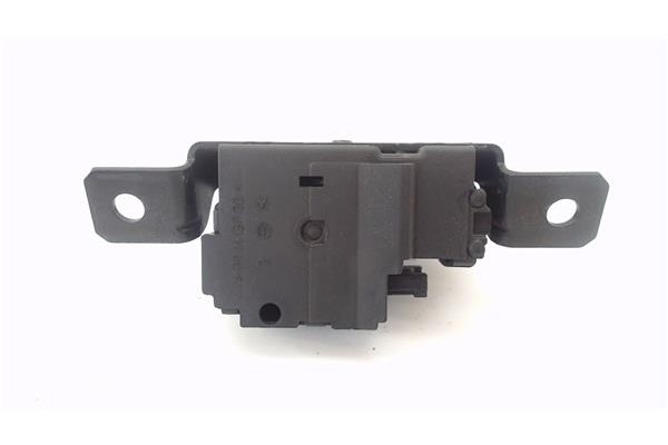 Recambio de cierre electromagnetico porton para bmw serie 1 berlina 5p (f20) 2.0 116d referencia OEM IAM 51247248075  