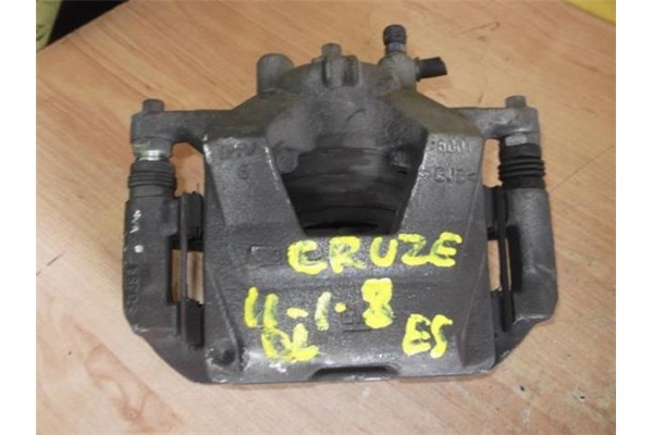 Recambio de pinza freno delantero izquierda para chevrolet cruze 1.8 lt referencia OEM IAM GM Recambio de pinza freno delantero izquierda para chevrolet cruze 1.8 lt referencia OEM IAM GM