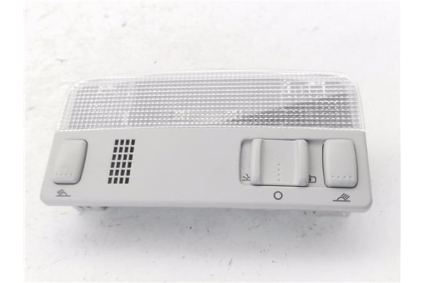 Recambio de luz delantero central techo para volkswagen polo v (6c1) 1.4 advance bmt referencia OEM IAM 3B0947105C  