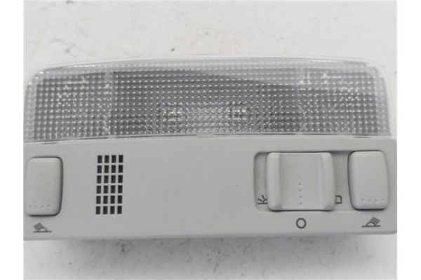 Recambio de luz delantero central techo para volkswagen polo v (6c1) 1.4 advance bmt referencia OEM IAM 3B0947105C  