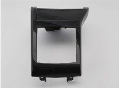 Recambio de embellecedor consola central para opel astra h gtc 1.9 cdti referencia OEM IAM 331985437  