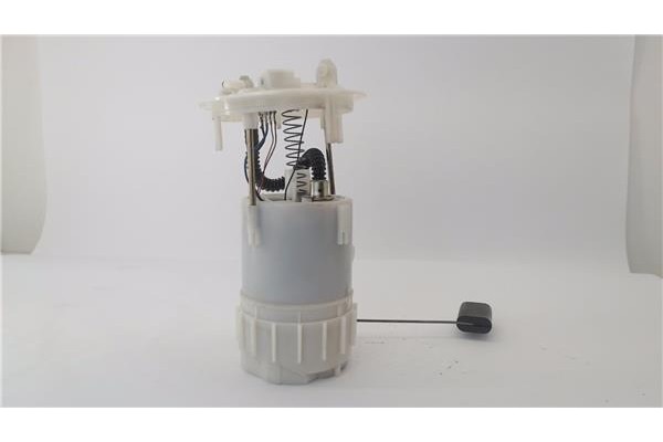 Recambio de bomba combustible para renault megane ii (bm0/1_, cm0/1_) 2.0 16v (bm0u, cm0u) referencia OEM IAM 8200683188  