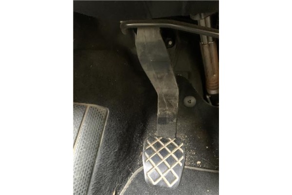 Recambio de pedal embrague para volkswagen polo v (6c1) 1.4 advance bmt referencia OEM IAM 6R1721321F  