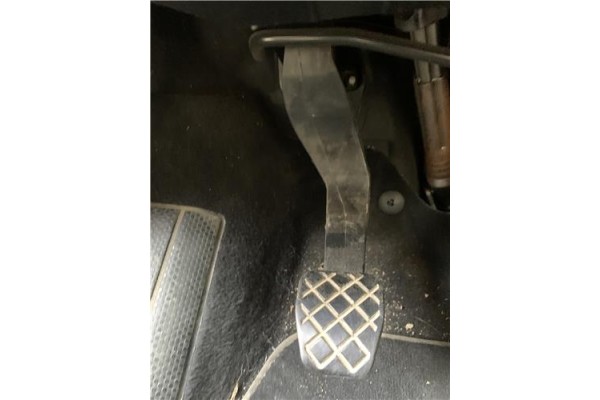 Recambio de pedal embrague para volkswagen polo v (6c1) 1.4 advance bmt referencia OEM IAM 6R1721321F  