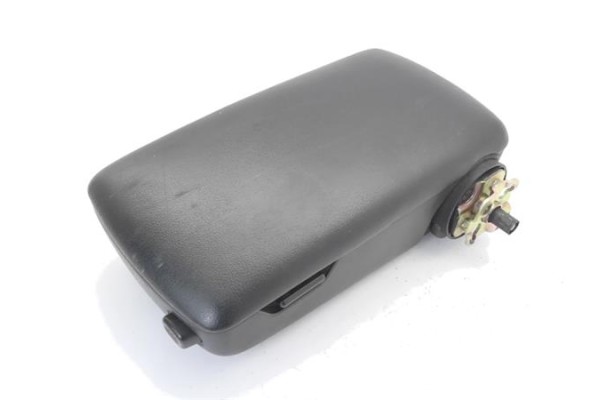 Recambio de portaobjetos reposabrazos para honda civic vi 1.6 referencia OEM IAM 8U89S9A6A0A 8U88S9A6A0B 