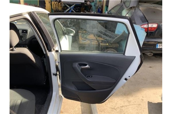Recambio de puerta trasero derecha para volkswagen polo v (6c1) 1.4 advance bmt referencia OEM IAM 6R4833056J  