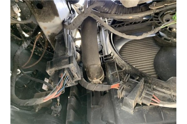 Recambio de radiador para volkswagen polo v (6c1) 1.4 advance bmt referencia OEM IAM 6R0121253L  