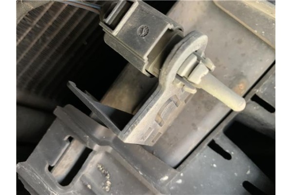 Recambio de refuerzo paragolpes para volkswagen polo v (6c1) 1.4 advance bmt referencia OEM IAM 6C0807109A  