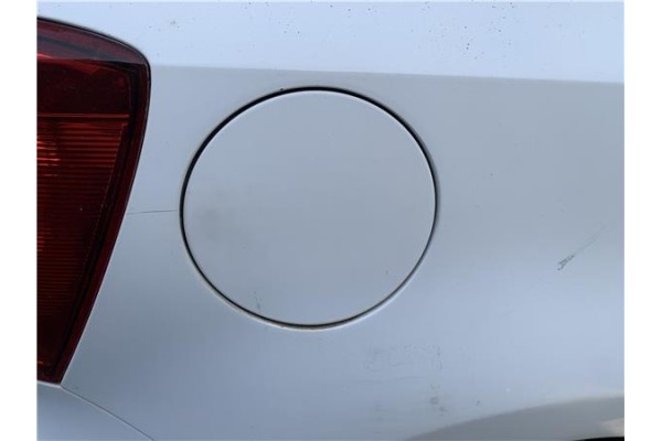 Recambio de tapa exterior combustible para volkswagen polo v (6c1) 1.4 advance bmt referencia OEM IAM 6R0809857L  