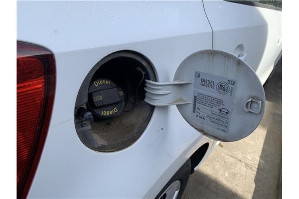 Recambio de tapa exterior combustible para volkswagen polo v (6c1) 1.4 advance bmt referencia OEM IAM 6R0809857L  