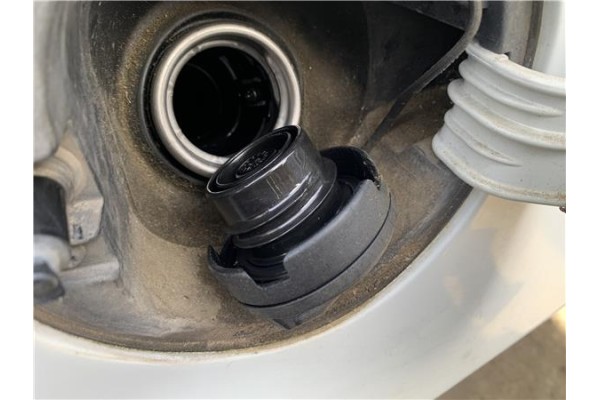 Recambio de tapon combustible para volkswagen polo v (6c1) 1.4 advance bmt referencia OEM IAM 6R0201550H  