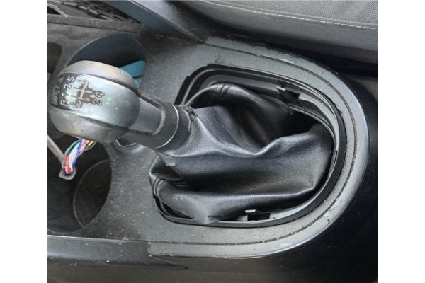 Recambio de palanca de cambio para seat altea (5p1) 1.9 tdi referencia OEM IAM 1K0711112B 1K0711266T 