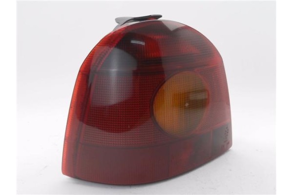 Recambio de piloto trasero izquierdo para renault twingo i (c06) 1.2 (c066/67/68) referencia OEM IAM 7700820013 54595773 