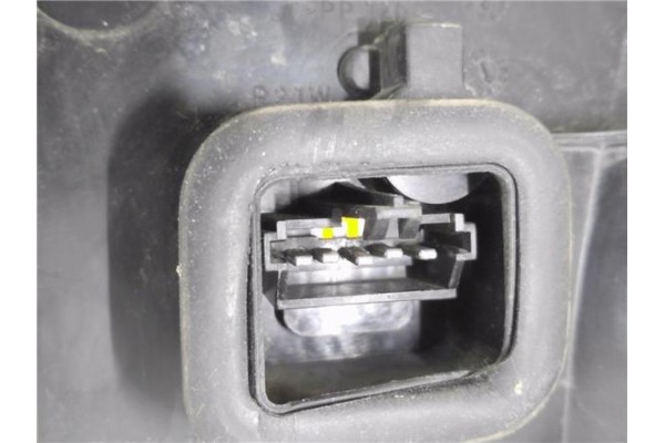 Recambio de piloto trasero izquierdo para renault twingo i (c06) 1.2 (c066/67/68) referencia OEM IAM 7700820013 54595773 