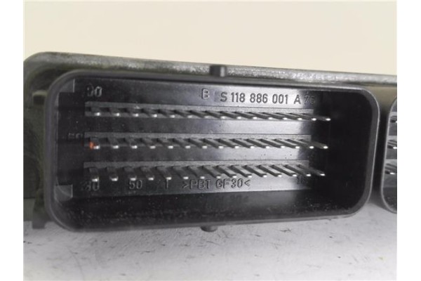 Recambio de centralita para renault clio ii fase ii (b/cb0) 1.2 privilege referencia OEM IAM 8200326395 S110140201A 