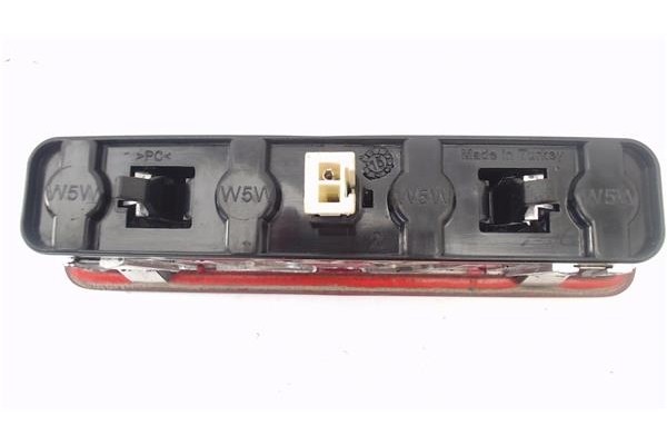 Recambio de luz central de freno para fiat iii fiorino (225) 1.3 d multijet referencia OEM IAM 1353214080  