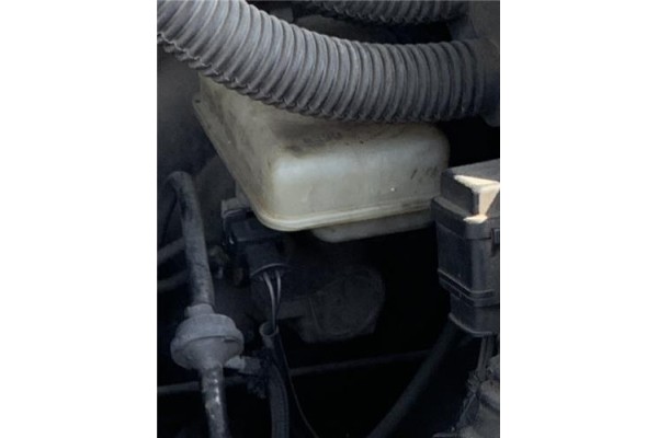 Recambio de bomba freno para land rover freelander (ln) 2.0 hse familiar referencia OEM IAM SJC100370 1H5Z2A032AA 