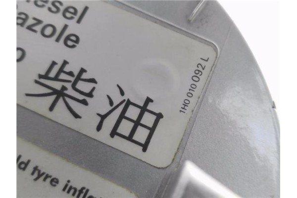 Recambio de tapa exterior combustible para volkswagen polo iv (9n1) 1.4 tdi referencia OEM IAM 6Q0010300J 1H0010092L 