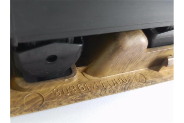 Recambio de mando elevalunas delantero izquierdo para nissan maxima qx (a32) 2.0 referencia OEM IAM 8096141U00  