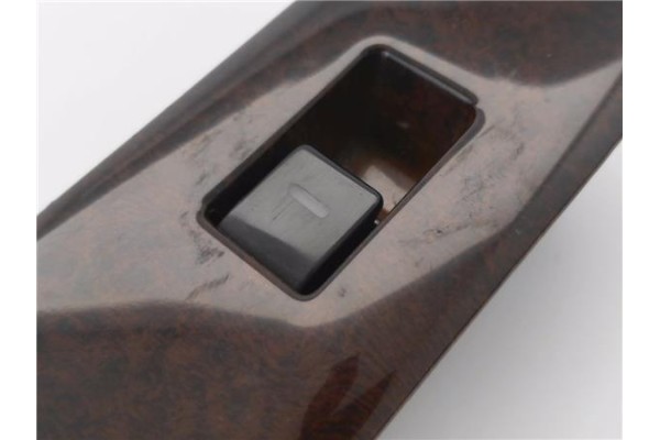 Recambio de mando elevalunas delantero derecho para nissan maxima qx (a32) 2.0 referencia OEM IAM 2541140U01  