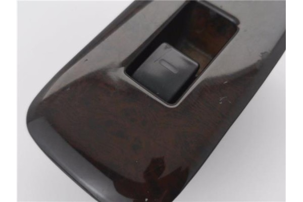 Recambio de mando elevalunas trasero derecho para nissan maxima qx (a32) 2.0 referencia OEM IAM 8296041U00  
