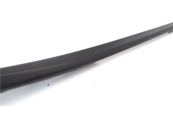 Recambio de brazo limpiaparabrisas delantero izquierdo para seat leon (1p1) 1.6 tdi referencia OEM IAM 1P0955409A  