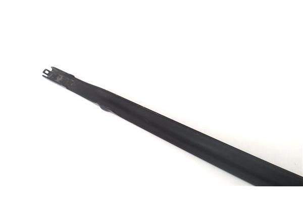 Recambio de brazo limpiaparabrisas delantero izquierdo para seat leon (1p1) 1.6 tdi referencia OEM IAM 1P0955409A  