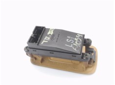 Recambio de mando elevalunas trasero izquierdo para nissan maxima qx (a32) 2.0 referencia OEM IAM 8296041U00  