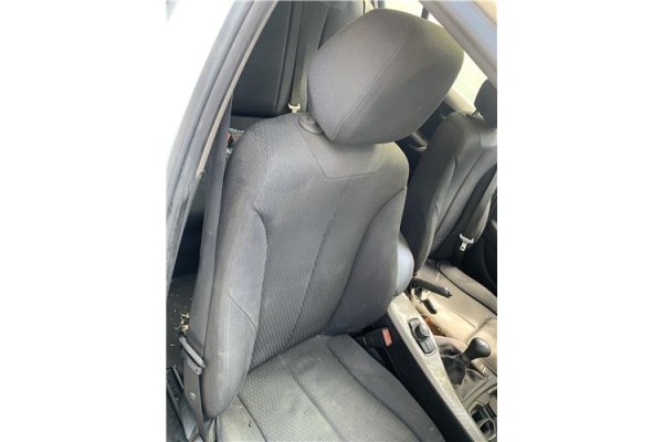Recambio de asiento delantero derecho para bmw serie 1 berlina 5p (f20) 2.0 116d referencia OEM IAM 52107243537 N47D20 