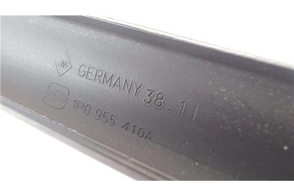 Recambio de brazo limpiaparabrisas delantero derecho para seat leon (1p1) 1.6 tdi referencia OEM IAM 1P0955410A  