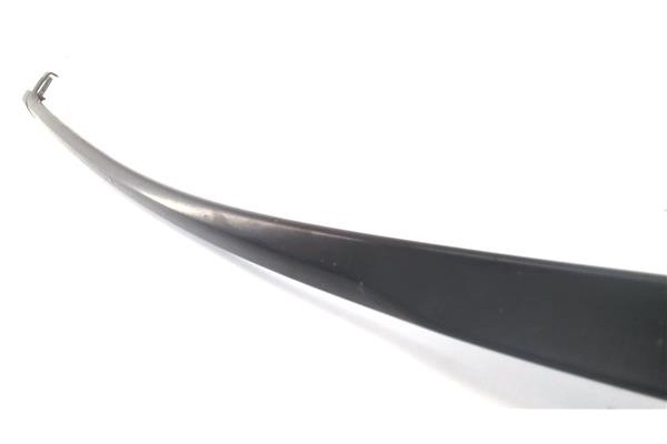 Recambio de brazo limpiaparabrisas delantero derecho para fiat croma (194) 1.9 d multijet referencia OEM IAM 745604  