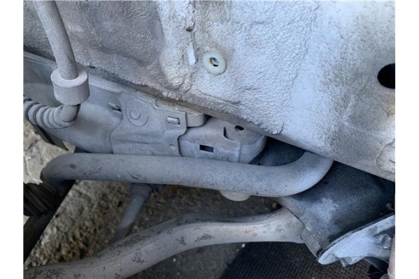 Recambio de barra estabilizadora delantero para bmw serie 1 berlina 5p (f20) 2.0 116d referencia OEM IAM 679211103 31306869290 