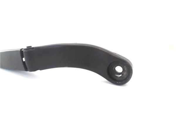 Recambio de brazo limpiaparabrisas delantero izquierdo para fiat croma (194) 1.9 d multijet referencia OEM IAM 74560  