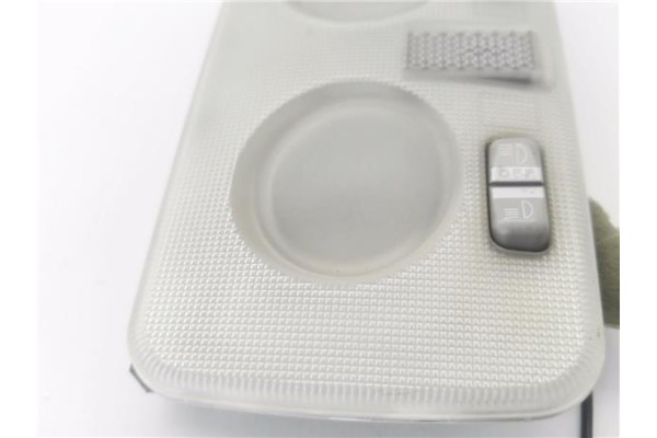 Recambio de luz delantero central techo para opel combo d 1.3 selection l2h1 referencia OEM IAM 785244963  