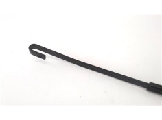 Recambio de brazo limpiaparabrisas trasero para opel combo furgón/ranchera familiar 1.7 di 16v referencia OEM IAM 09225631  