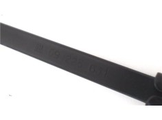 Recambio de brazo limpiaparabrisas trasero para opel combo furgón/ranchera familiar 1.7 di 16v referencia OEM IAM 09225631  