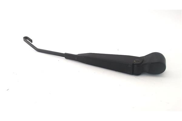 Recambio de brazo limpiaparabrisas trasero para opel combo furgón/ranchera familiar 1.7 di 16v referencia OEM IAM 09225630  